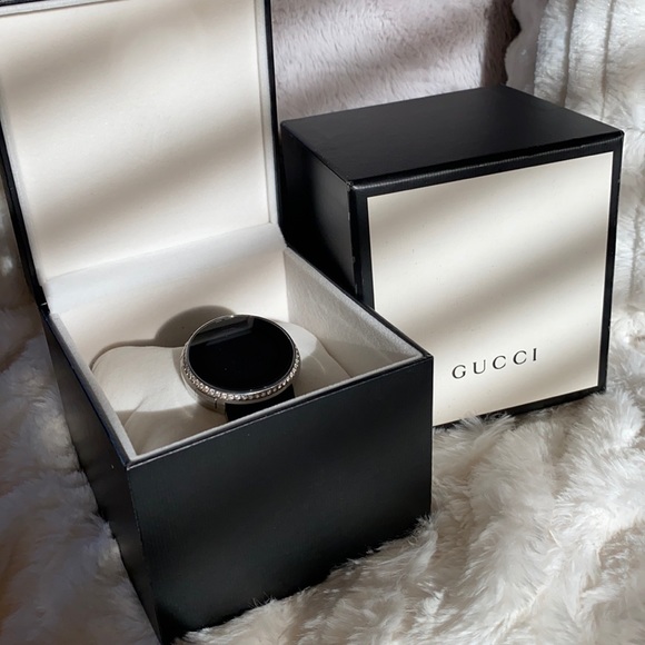 COPY - Steel Gucci digital watch w/ diamonds on the bezel 💎✨💎 - Picture 4 of 12